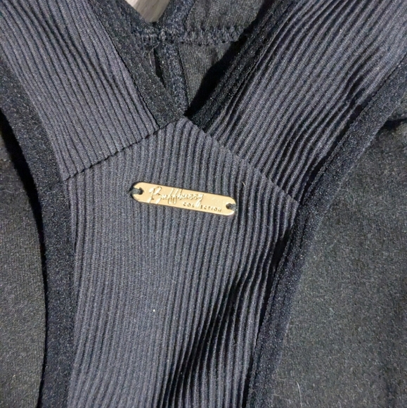 Buffbunny Harmony Halter Sports Bra in XS - Picture 3 of 6